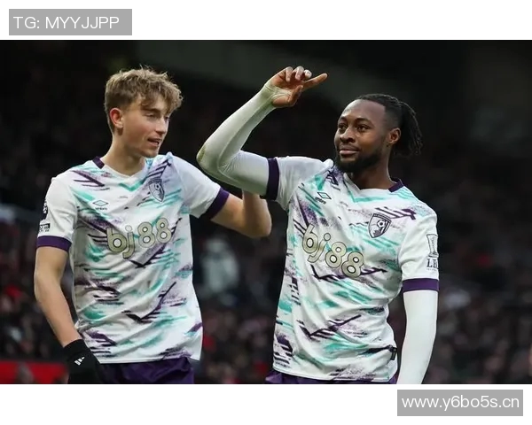 英超伯恩茅斯队主教练的领导风格与战术演绎 英超伯恩茅斯队主教练的领导风格与战术演绎